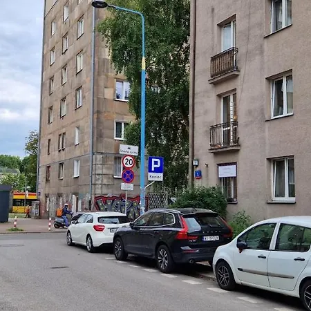 Labo Czestochowska * Warszawa